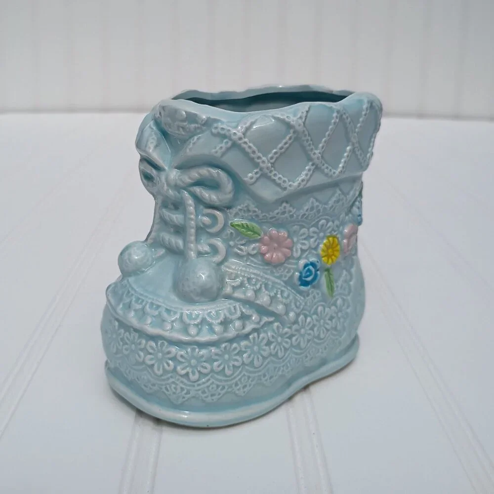 Napco Japan Vintage Baby Bootie Planter Blue Ceramic Laced Flower Mid-Century 4